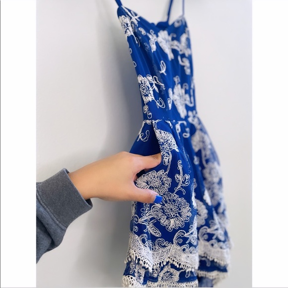 Lovers + Friends Gabriella Romper Marine Blue - Picture 4 of 6